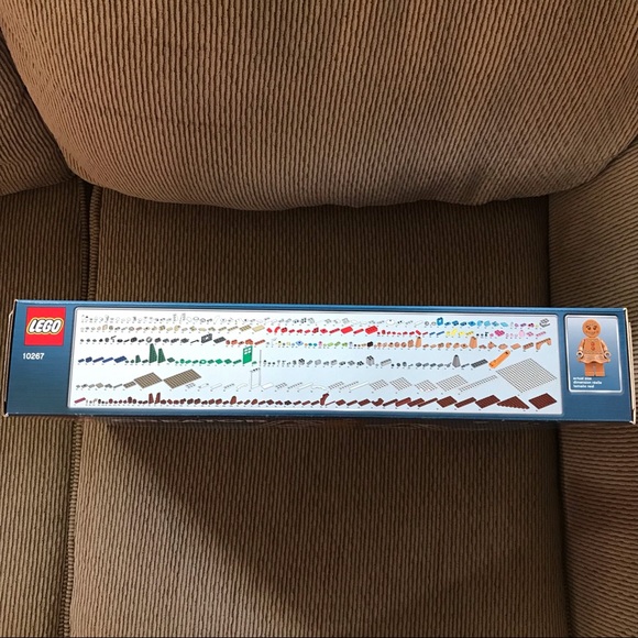 LEGO 10267 Gingerbread House 1477 pieces - NIB - Picture 8 of 15